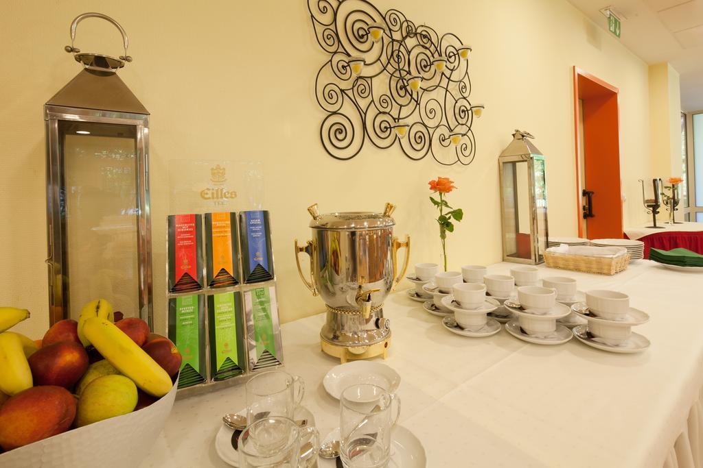 Gda Hotel Kleefeld 부흐홀츠 인 데어 노르트하이데 외부 사진